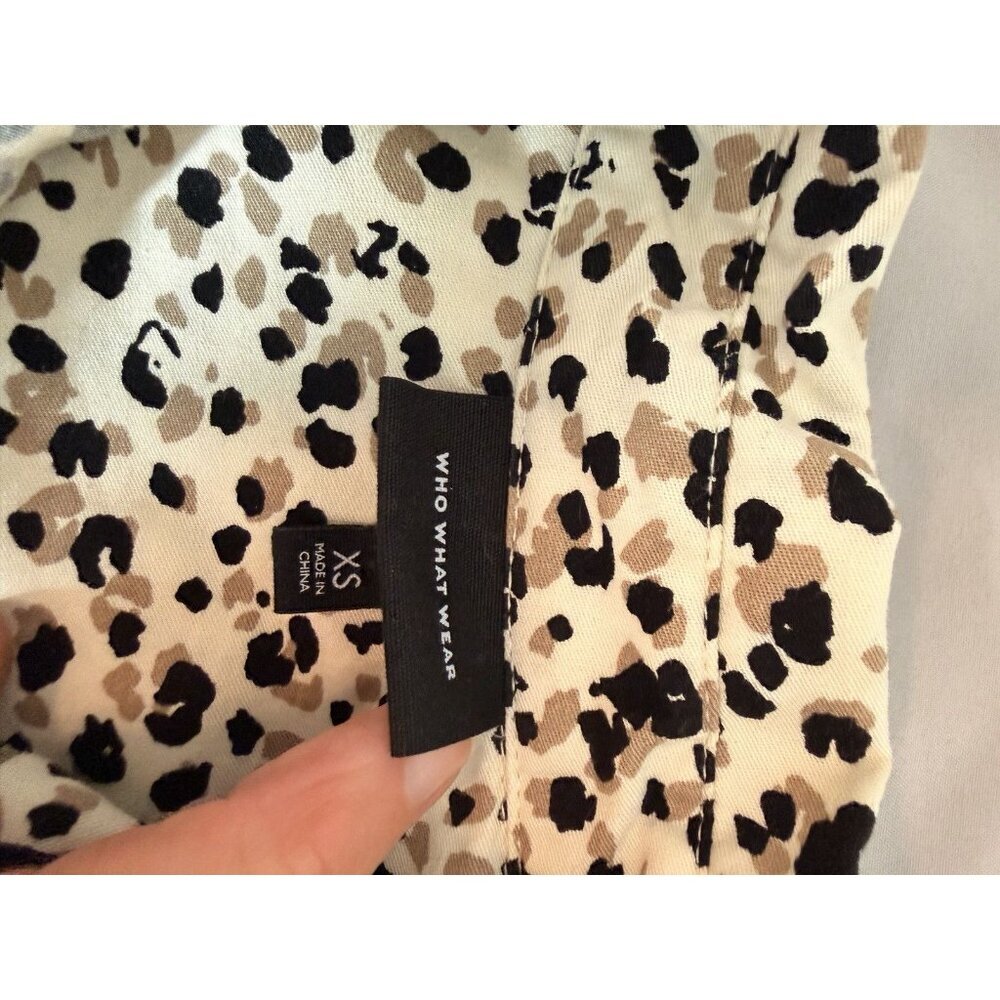 WHO WHAT WEAR XS Button Front Shift Dress Neutral Animal Print 100% Cotton NWOT - Picture 3 of 7